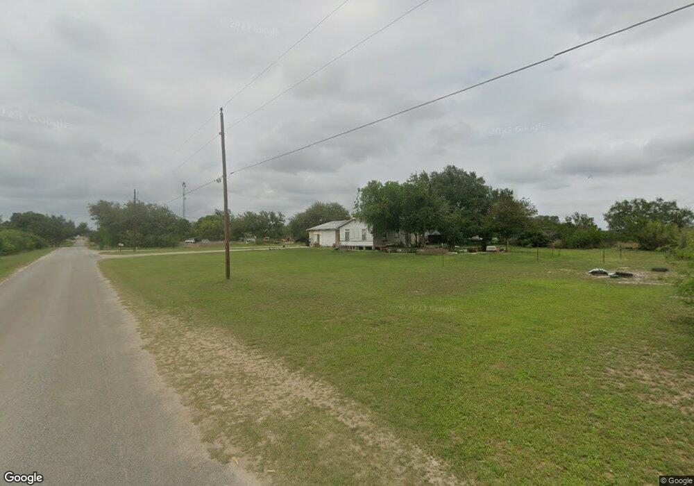 2730 Orange Ln, Beeville, TX 78102 - photo 1