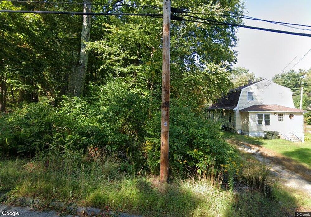 203R W Hartford Ave, Uxbridge, MA 01569 - photo 1