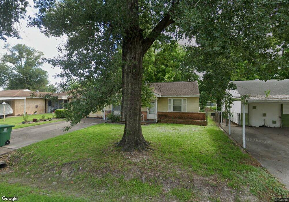 10014 Genemaury St, Houston, TX 77088 - photo 1