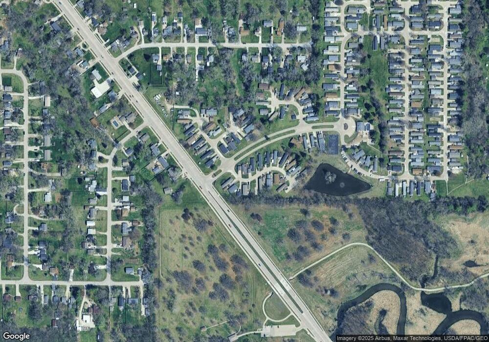 1840 Swan Lake Cir, Des Moines, IA 50320 - photo 1