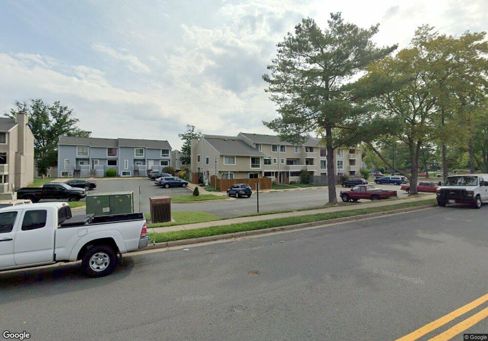 8633 Sacramento Dr unit 3, Alexandria, VA 22309 - photo 1