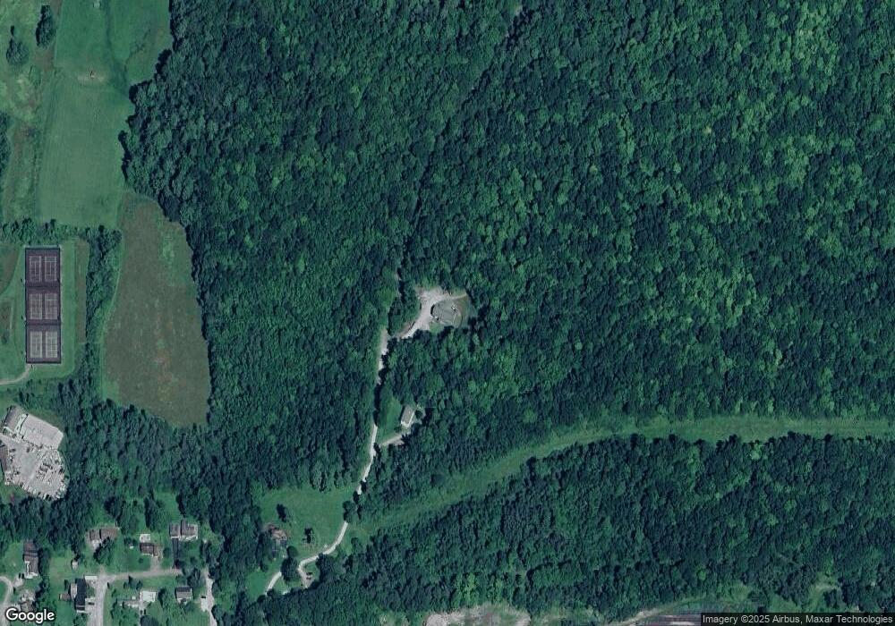 653 Ellis Orchard Dr, Castleton, VT 05735 - photo 1