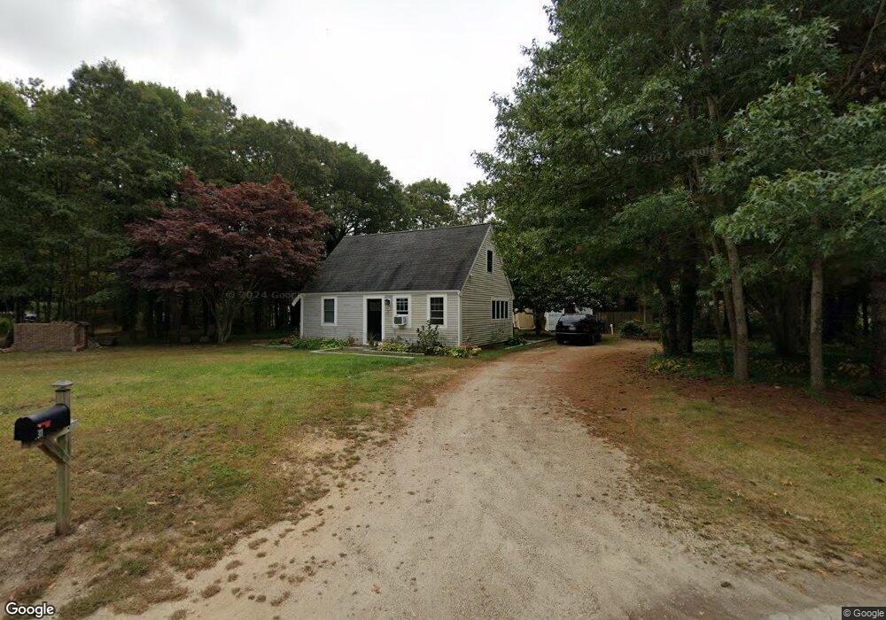 31 Flossmore Rd, East Falmouth, MA 02536 - photo 1