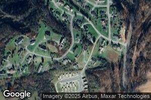 121 Stonegate Dr, Summersville, WV 26651