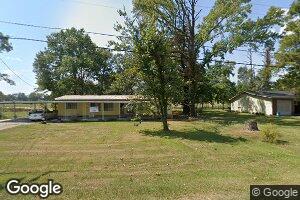 403 Lakeview Dr, Tchula, MS 39169