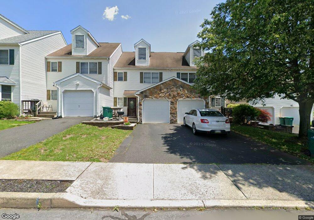 182 W 8th St, Red Hill, PA 18076 - photo 1