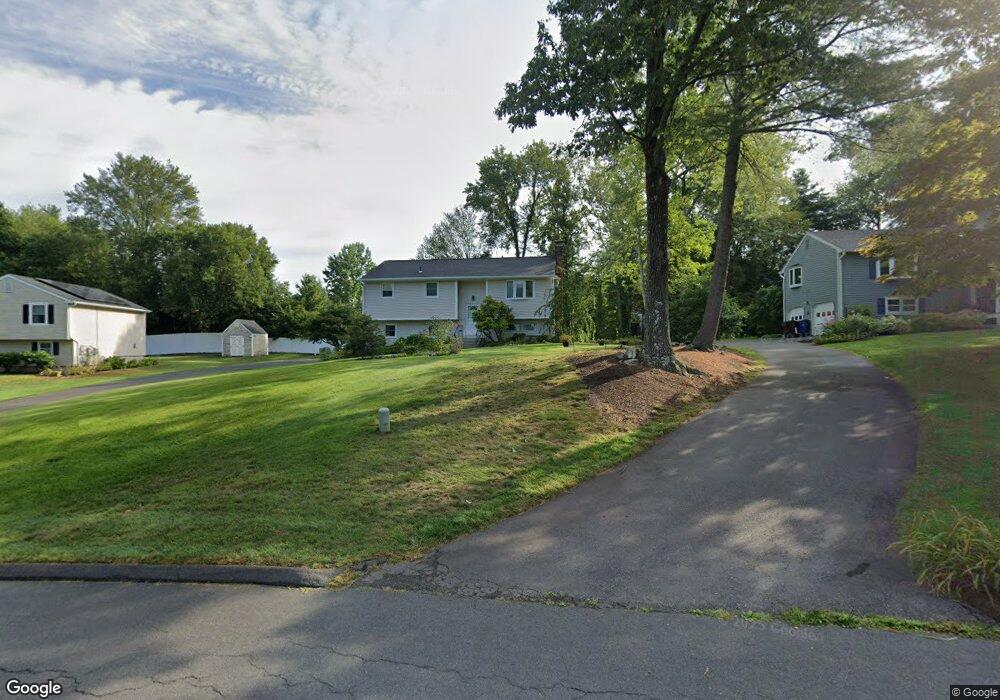 8 Chestnut Ln, Unionville, CT 06085 - photo 1