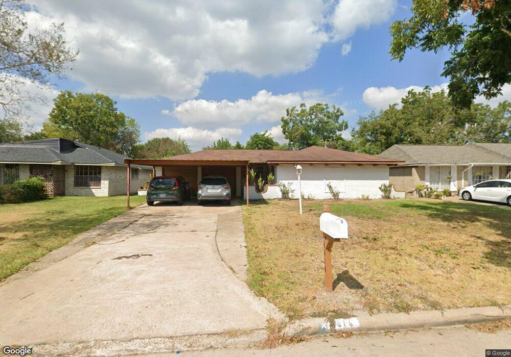 6414 Tall Willow Dr, Houston, TX 77088 - photo 1