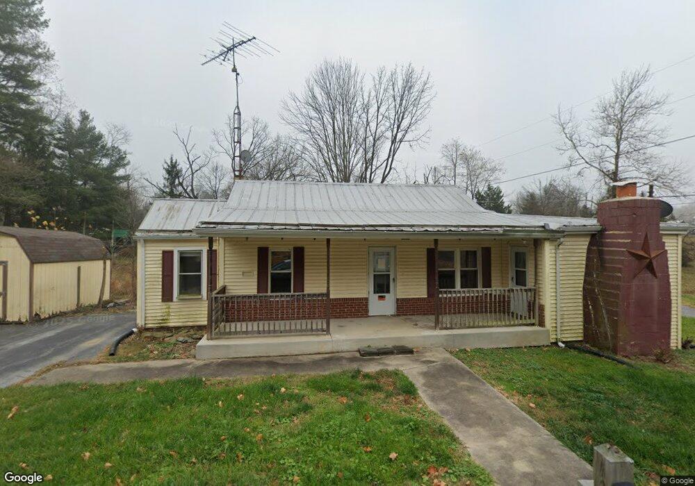 2303 Chestnut Grove Rd, Sharpsburg, MD 21782 - photo 1
