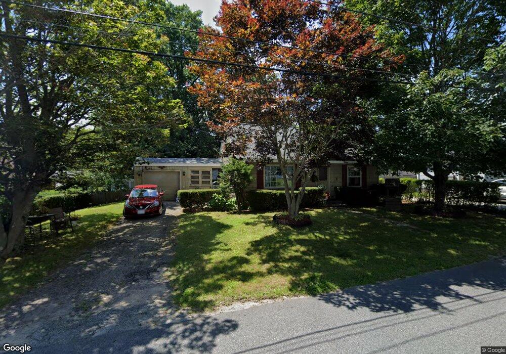 33 Duchess Rd, Cumberland, RI 02864 - photo 1