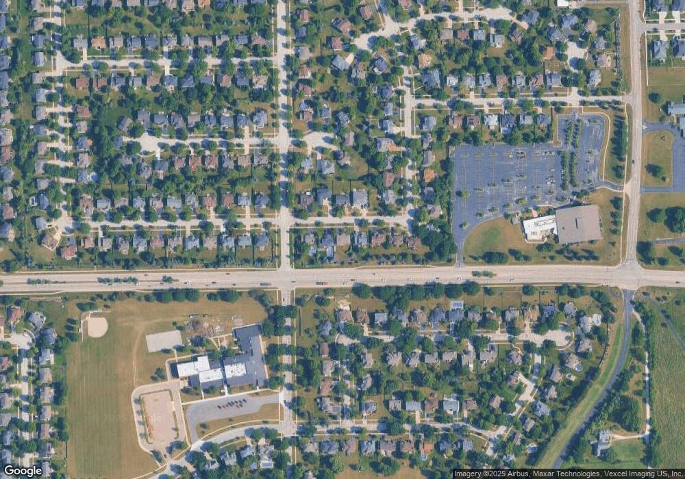 4776 Snapjack Cir, Naperville, IL 60564 - photo 1