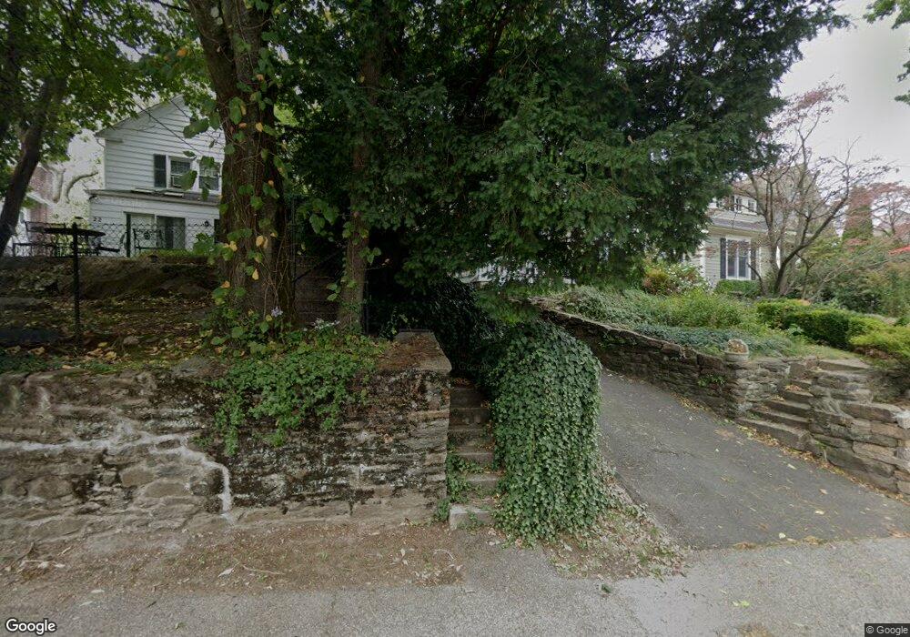 20 Locust St, Greenwich, CT 06830 - photo 1