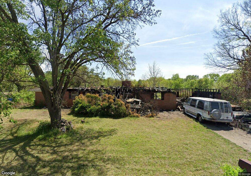 3915 Silver Lake Dr, Bartlesville, OK 74006 - photo 1