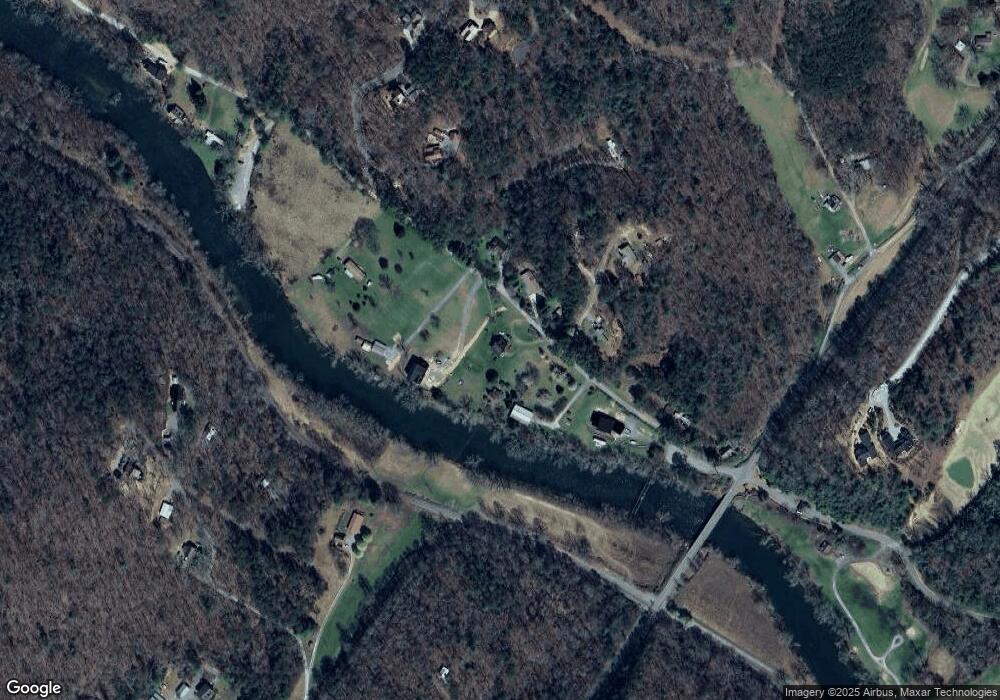 207 N Toccoa River Rd, Mineral Bluff, GA 30559 - photo 1