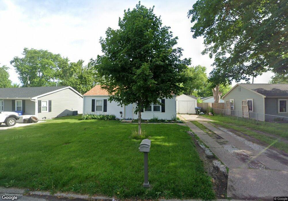 2024 W 69th St, Davenport, IA 52806 - photo 1