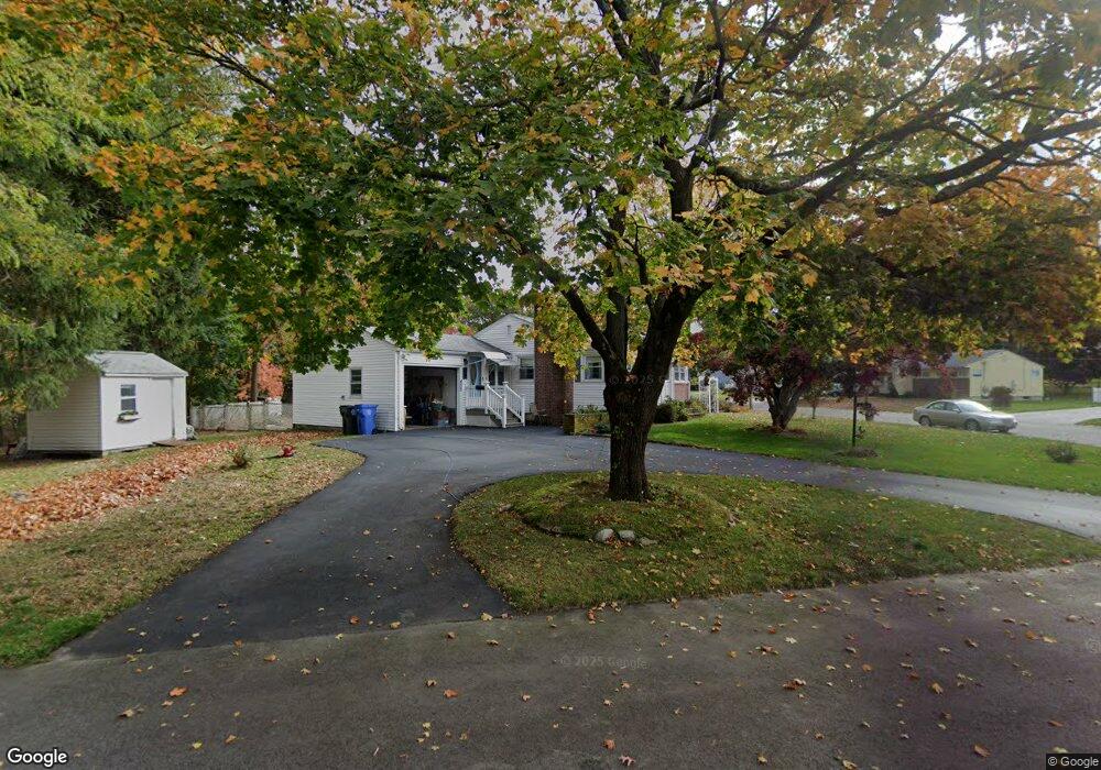 94 Whitewood Dr, Cranston, RI 02920 - photo 1