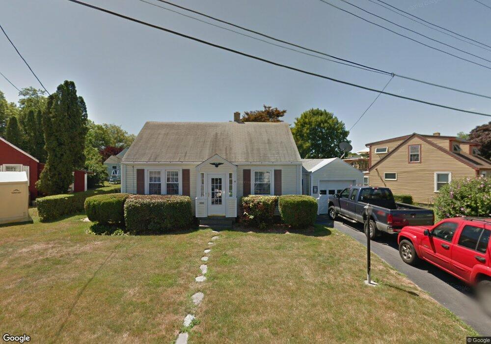 12 Hart St, Middletown, RI 02842 - photo 1