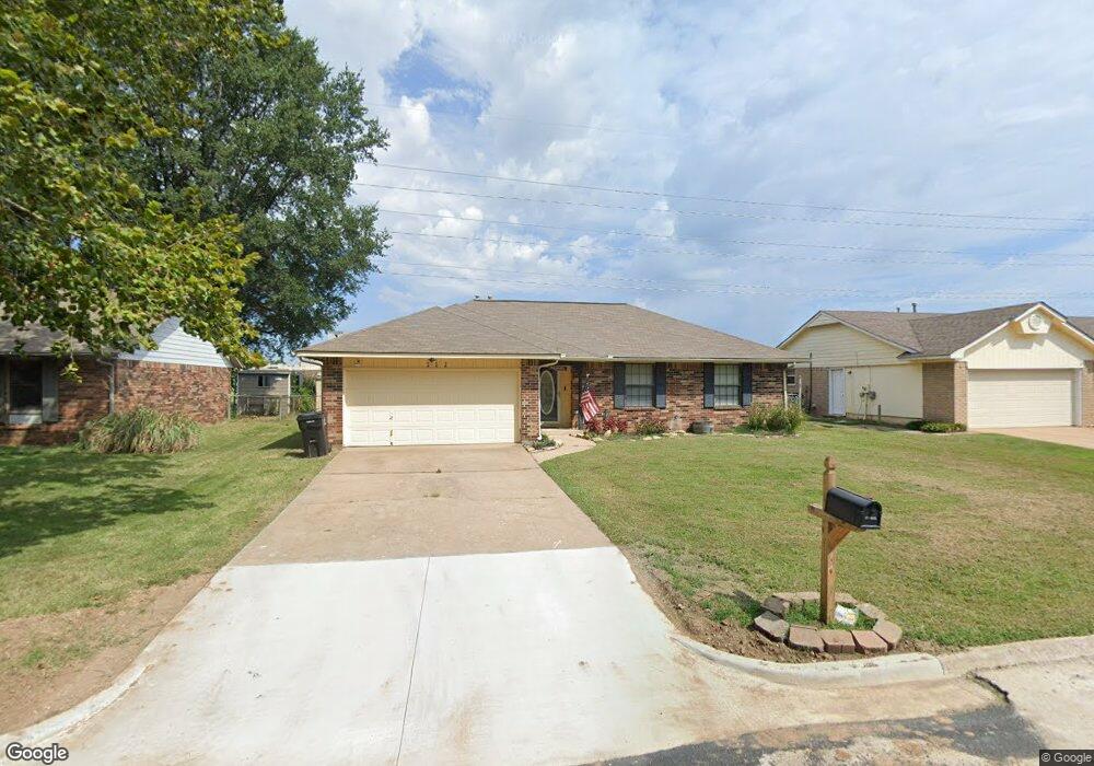 112 W Roanoke St, Broken Arrow, OK 74011 - photo 1