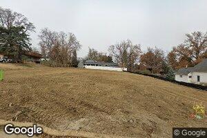 7920 Howard St, Omaha, NE 68114