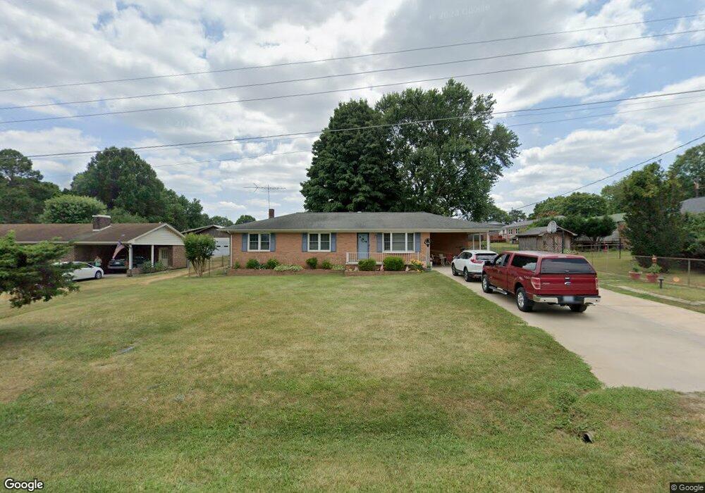 513 Clegg Ave, Asheboro, NC 27203 - photo 1