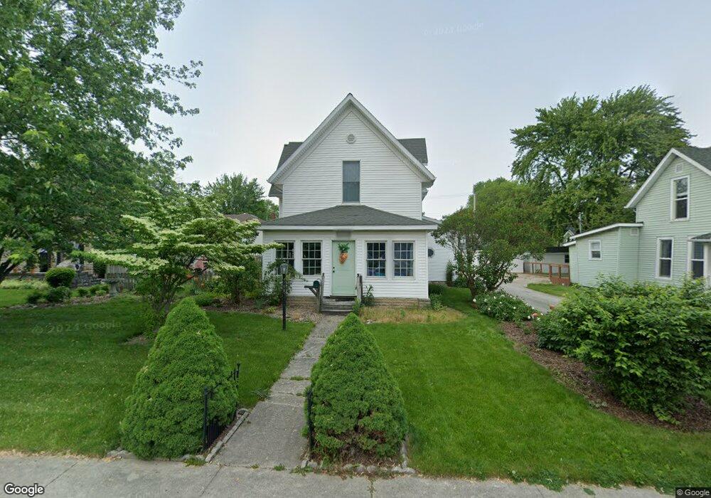 308 E Walnut St, Nappanee, IN 46550 - photo 1