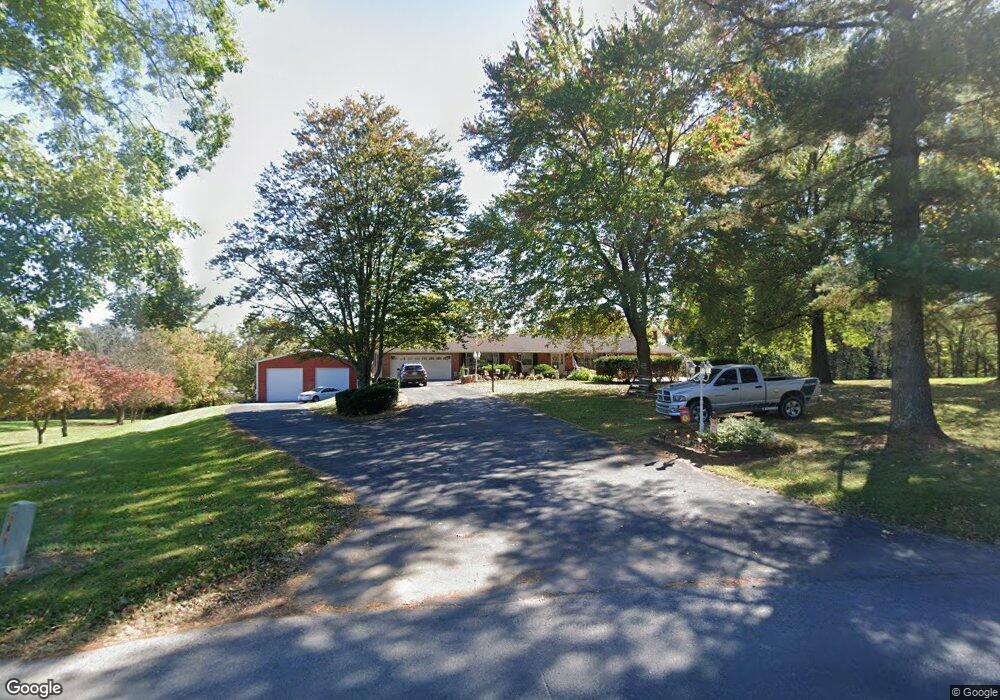 820 Henshaw Rd, Bunker Hill, WV 25413 - photo 1