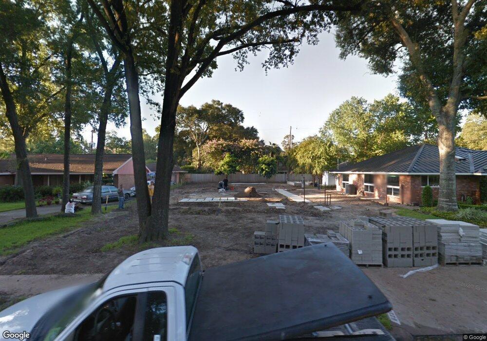 6231 Lindyann Ln, Houston, TX 77008 - photo 1