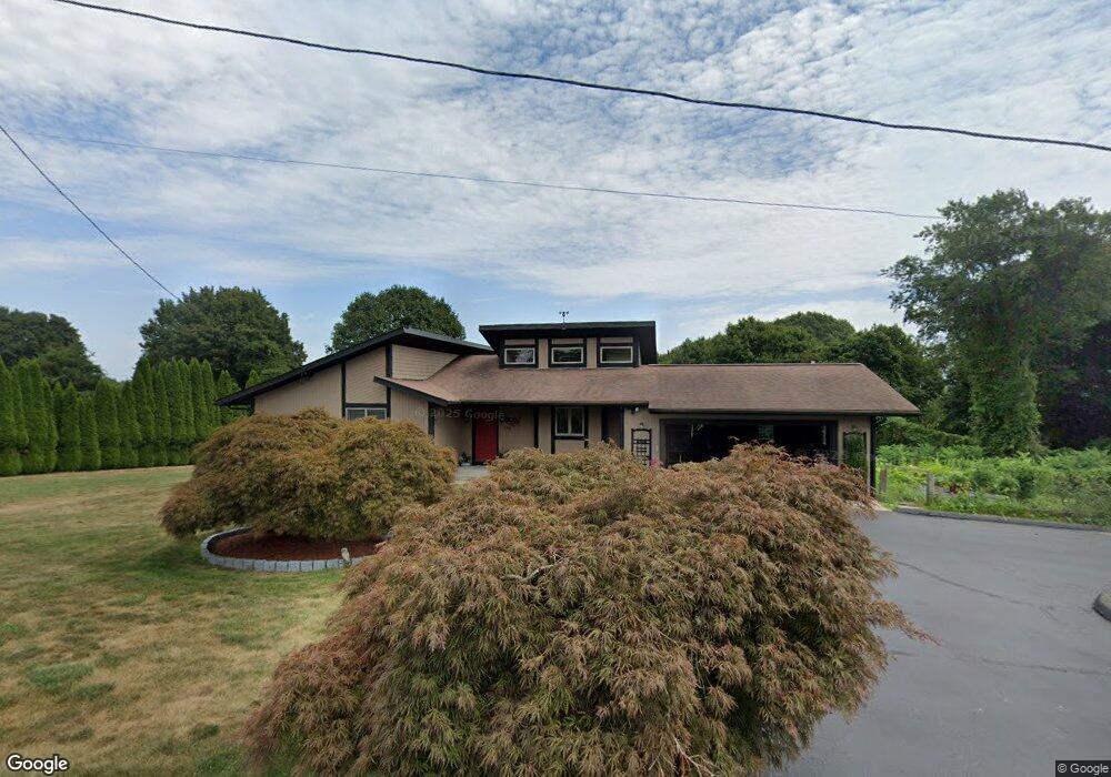 146 Summit Ave, Wakefield, RI 02879 - photo 1