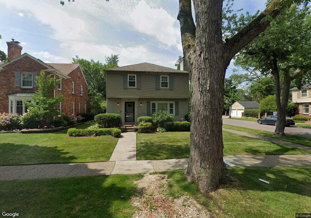 293 Merriweather Rd, Grosse Pointe Farms, MI 48236 - photo 1
