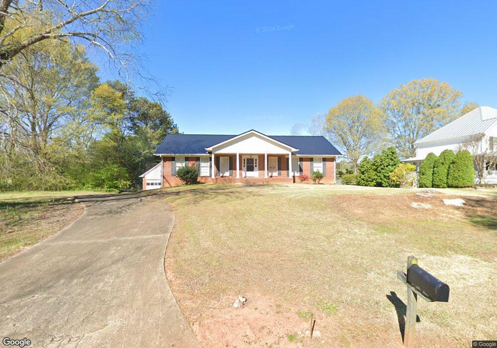 11805 Hardscrabble Trail, Roswell, GA 30075 - photo 1