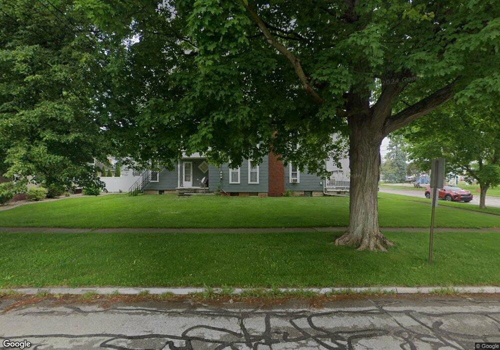 316 Clinton St unit 3 - Upper, Elmore, OH 43416 - photo 1