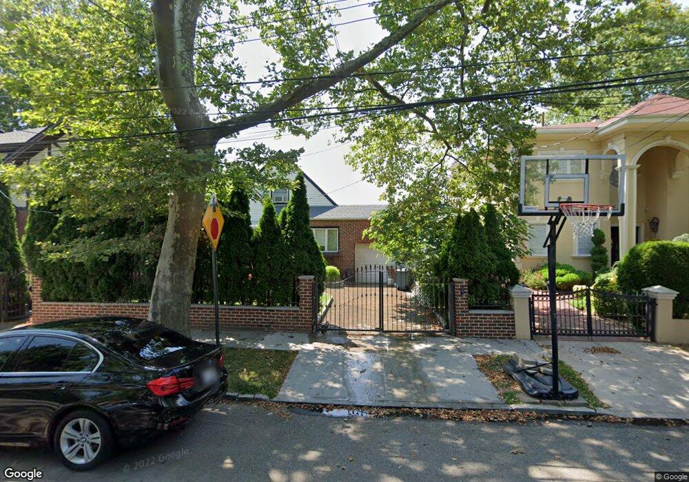 630 159th St, Whitestone, NY 11357 - photo 1