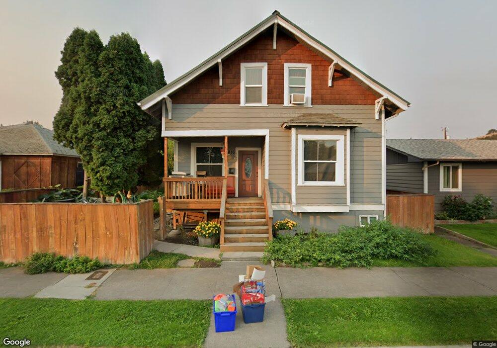 816 W 10th St, the Dalles, OR 97058 - photo 1