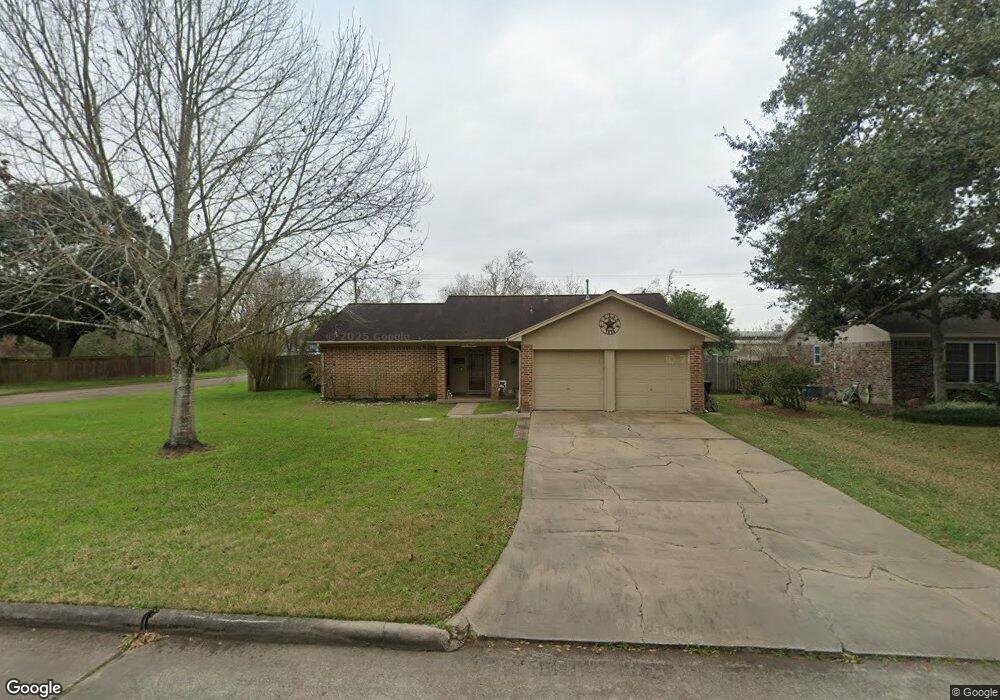1836 Parkcrest St, Alvin, TX 77511 - photo 1