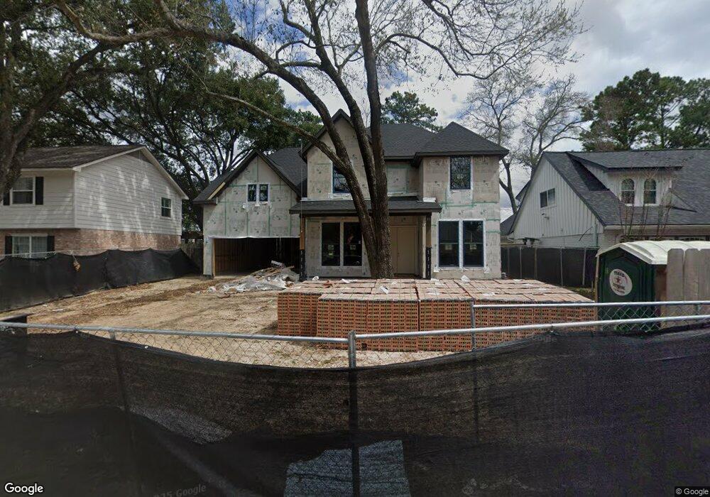 858 W Forest Dr, Houston, TX 77079 - photo 1