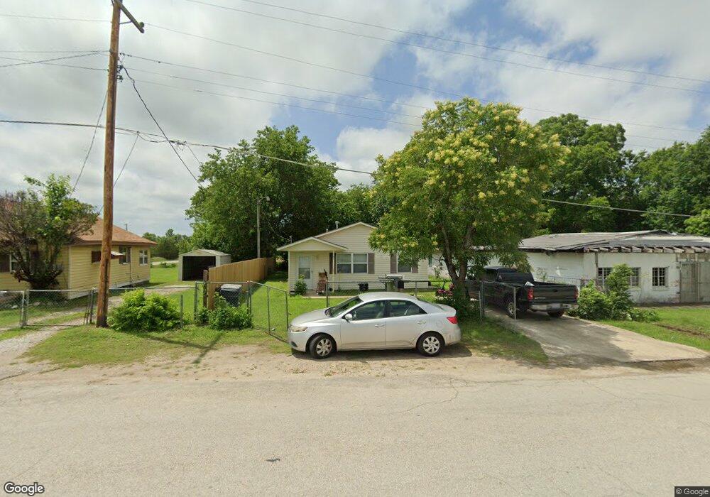 1524 White St, Ardmore, OK 73401 - photo 1