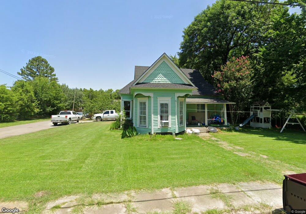 420 W 6th St, Bonham, TX 75418 - photo 1