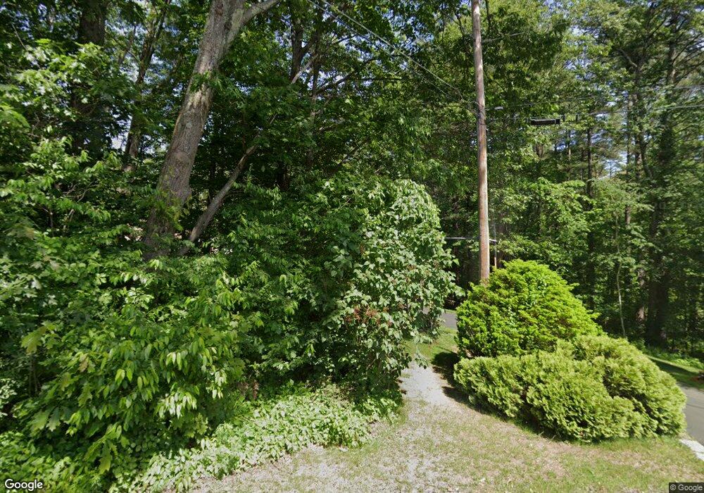 30 Island Pond Rd, Hampstead, NH 03841 - photo 1