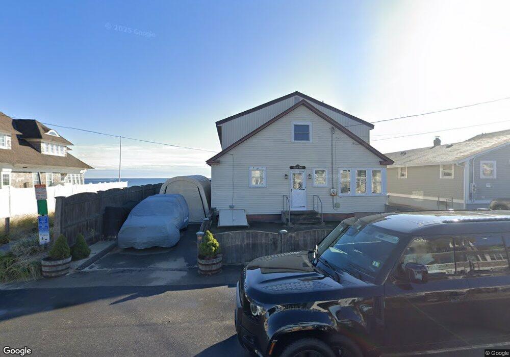 67 Ocean Dr, Seabrook, NH 03874 - photo 1