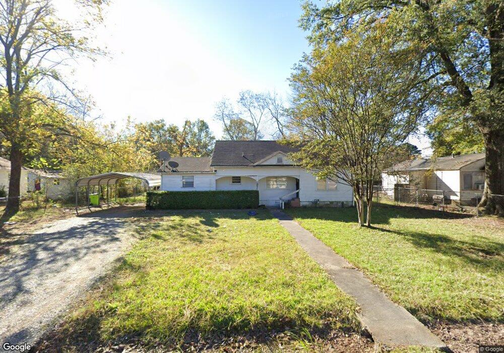 711 W 4th St, Stuttgart, AR 72160 - photo 1