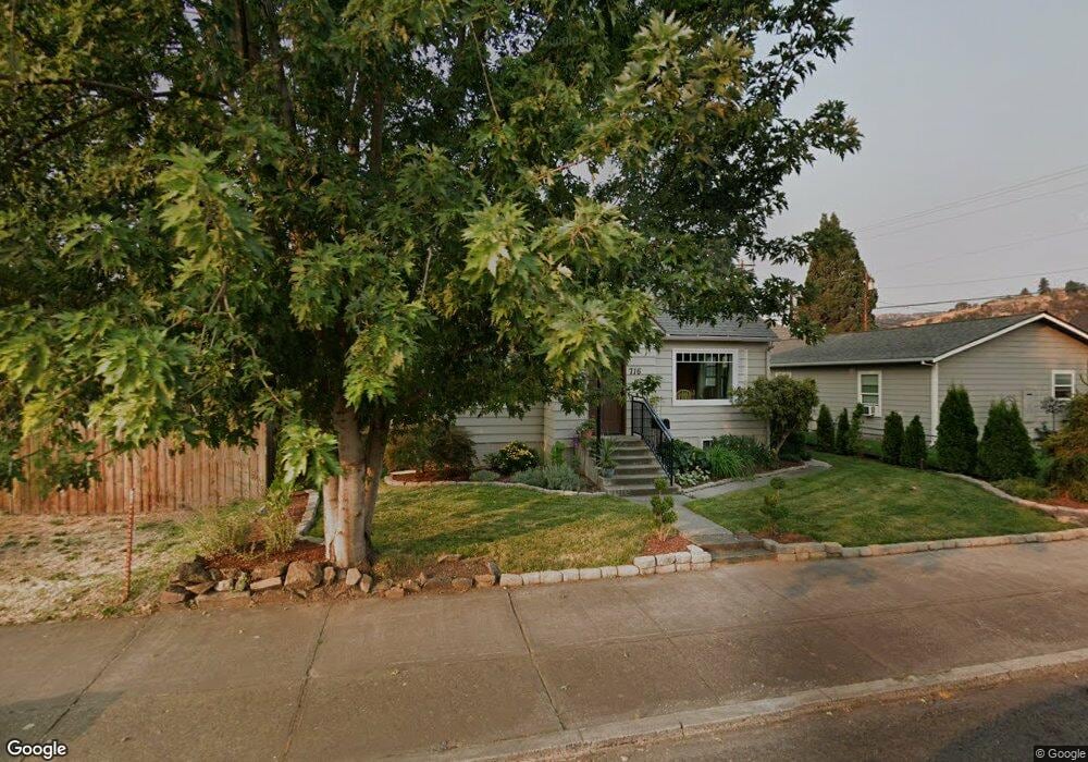 716 W 10th St, the Dalles, OR 97058 - photo 1