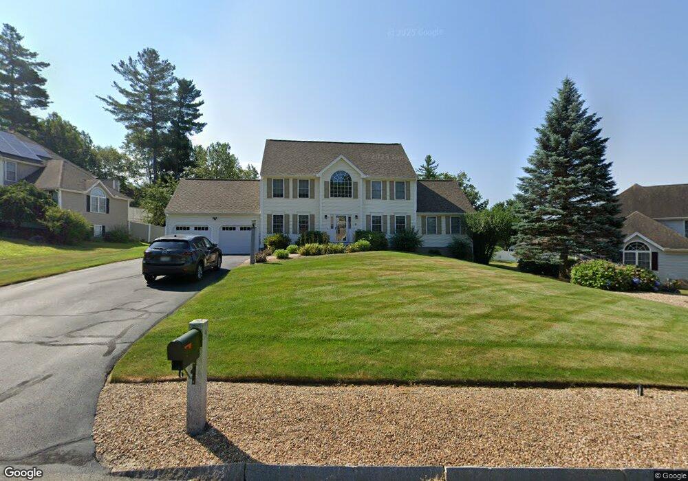 9 Hummingbird Ln, Hudson, NH 03051 - photo 1