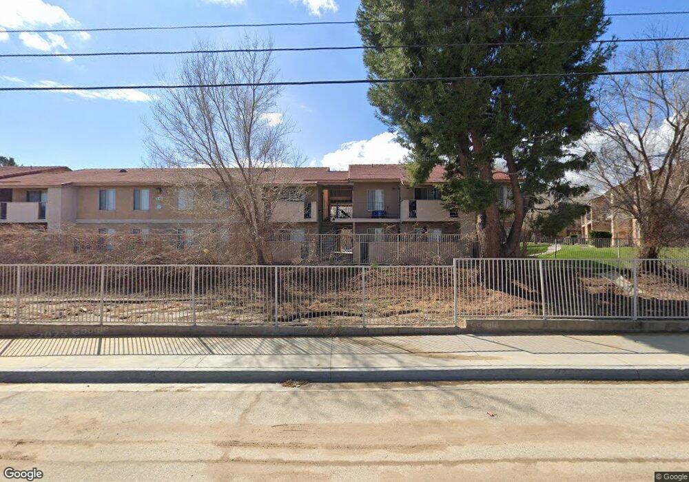 230 E Avenue R, Palmdale, CA 93550 - photo 1