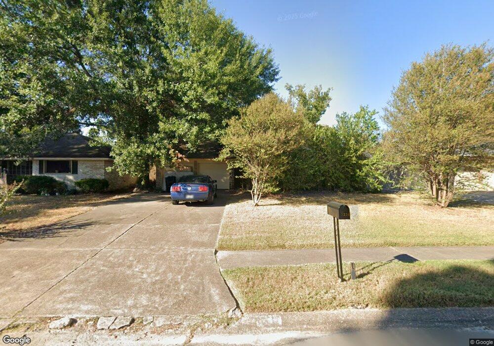7230 Stonegate Dr, Houston, TX 77040 - photo 1