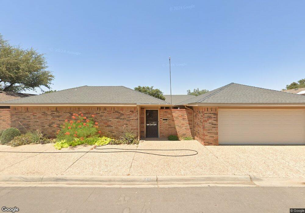 906 Shirley Ct, Midland, TX 79705 - photo 1