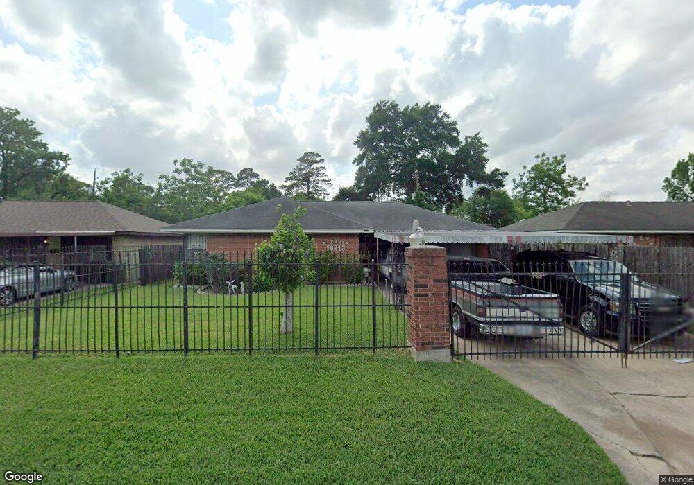10213 Hollyglen Dr, Houston, TX 77016 - photo 1