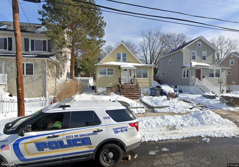 299 Mary St, Englewood, NJ 07631 - photo 1