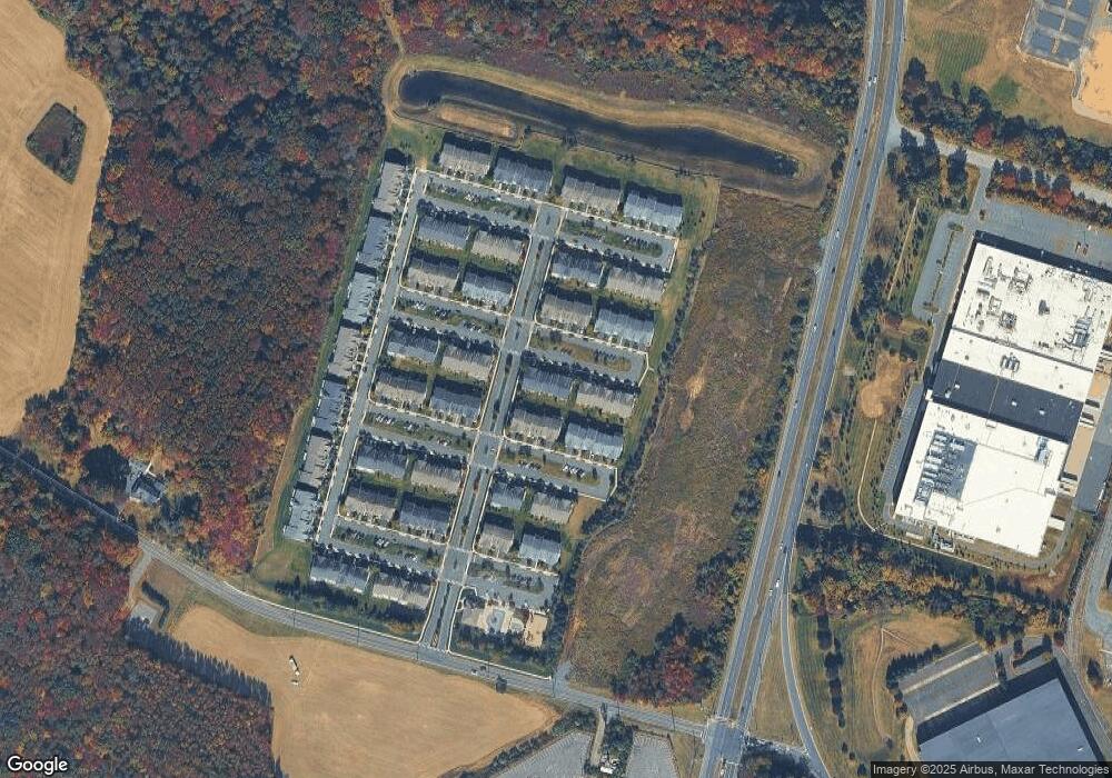 28 Bauer Ln, Cranbury, NJ 08512 - photo 1