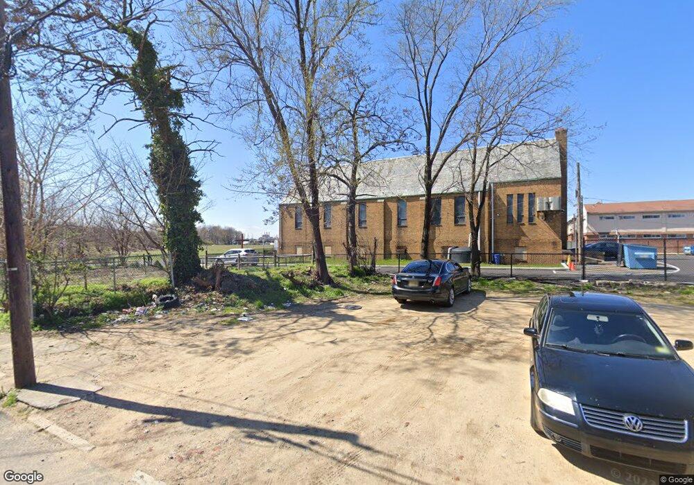 1143 Clover St, Camden, NJ 08103 - photo 1