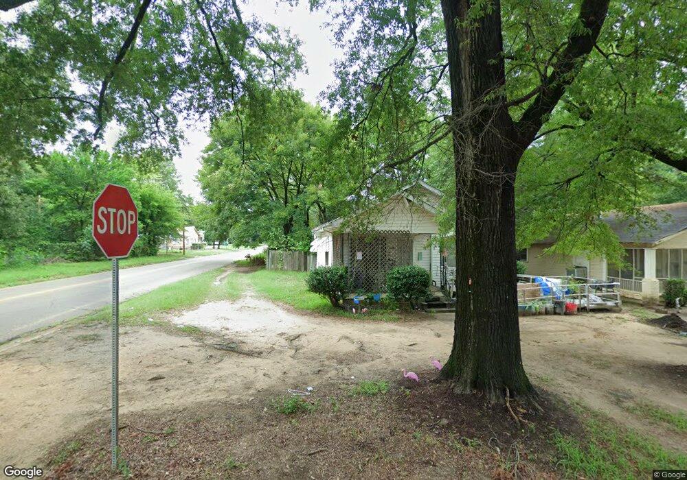 1824 W 15th St, Texarkana, TX 75501 - photo 1